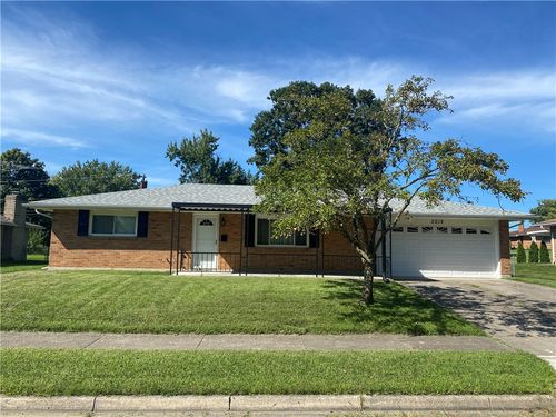 2219 Stop 8, Dayton, OH, 45414 | Card Image