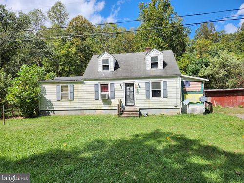 2138 Back Creek Rd, GORE, VA, 22637-2704 | Card Image