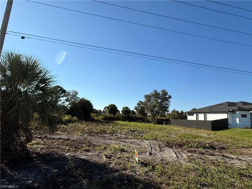 926 Bell Blvd S, Lehigh Acres, FL, 33974-1730 | Card Image