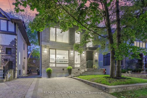 523 Briar Hill Ave, Toronto, ON, M5N1N1 | Card Image