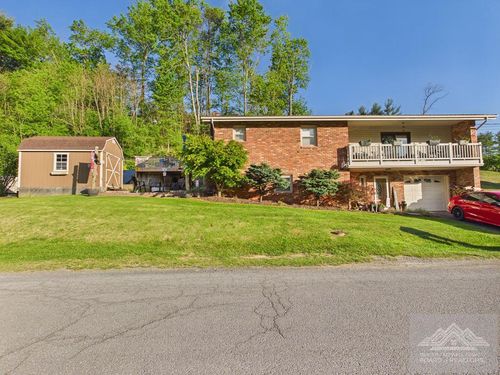 304 Park Dale St, Bluefield, VA, 24605-1622 | Card Image
