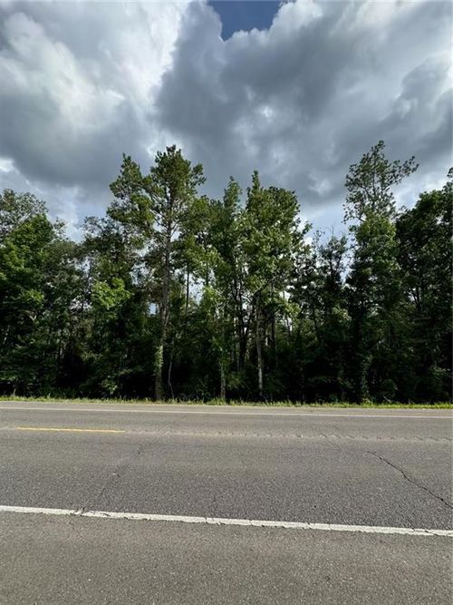 BP-7 Florida Blvd, Holden, LA, 70744 | Card Image