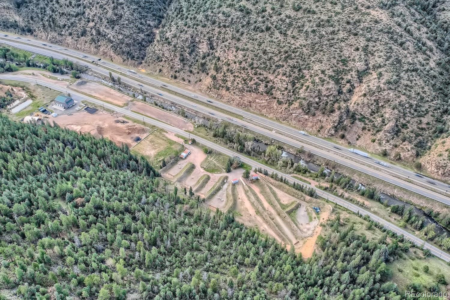 Land in Dumont 4