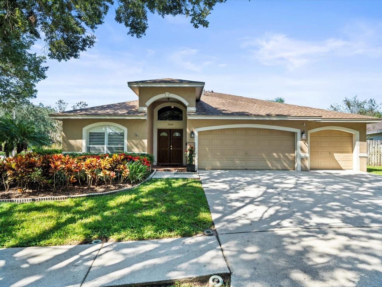 Morden Blush Dr, Lutz, FL 33558