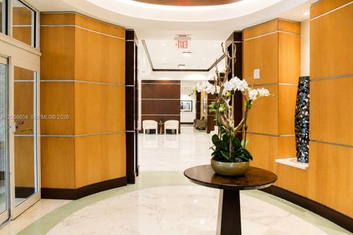 1003-16699 Collins Ave, Sunny Isles Beach, FL, 33160-5408 | Card Image