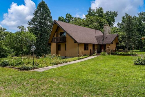 35420 Wheeler Rd, Kirkland, IL, 60146-8239 | Card Image