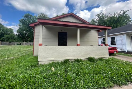 1482 N Hollywood St, Memphis, TN, 38108-1532 | Card Image