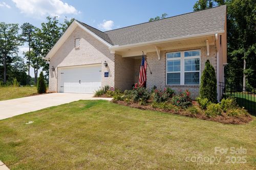 3006 Constitution Ln, Gastonia, NC, 28056-8736 | Card Image
