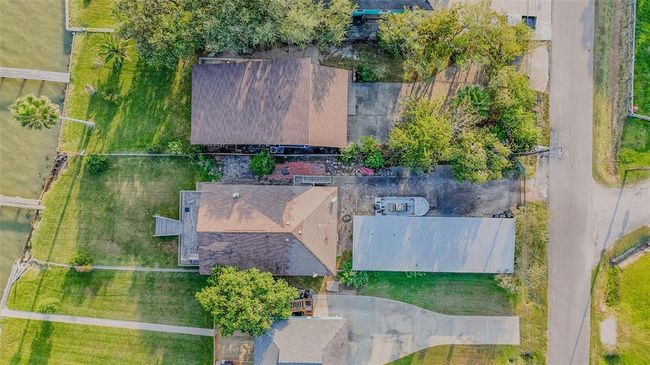 1437 John St, House other with 2 bedrooms, 3 bathrooms and null parking in San Leon TX | Image 12
