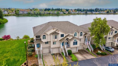 332 Crystal Springs Ln N, Keizer, OR, 97303-3864 | Card Image