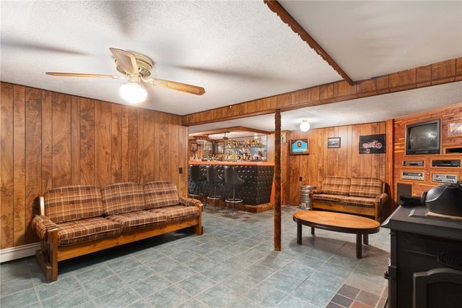 70 Silver Spring Ave, House other with 3 bedrooms, 1 bathrooms and 6 parking in Riverside RI | Image 23