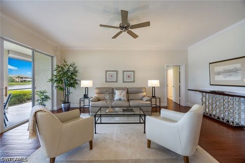 19a-558 Vintage Reserve Ln, NAPLES, FL, 34119-1377 | Card Image