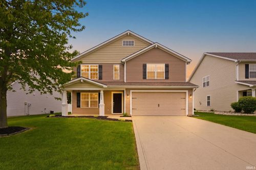 2009 Black Bear Dr, Fort Wayne, IN, 46808-3575 | Card Image