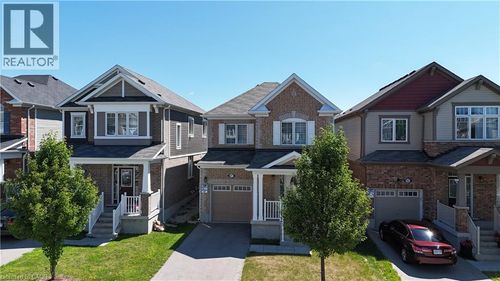 47 Pickett Pl, Cambridge, ON, N3E0B4 | Card Image
