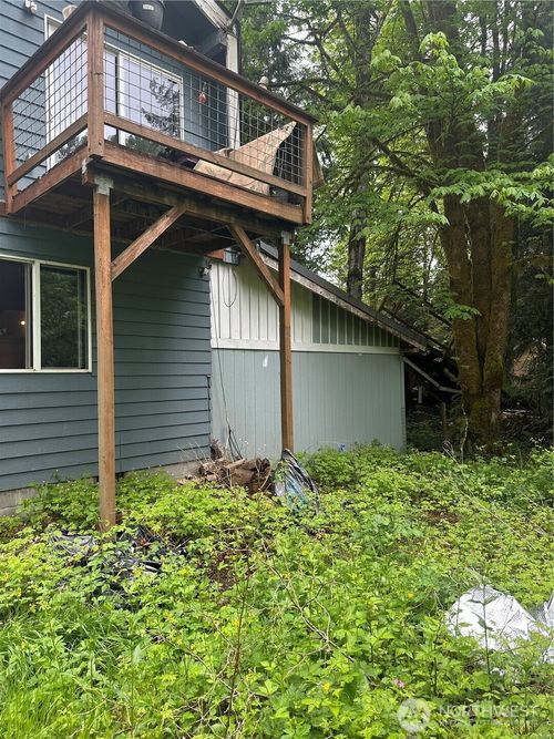 11108 Mountain View Dr, Granite Falls, WA, 98252-9524 | Card Image