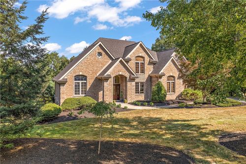 600 Victoria Ln, Wexford, PA, 15090-8795 | Card Image