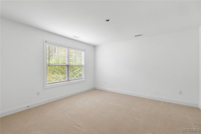 Spacious! | Image 23