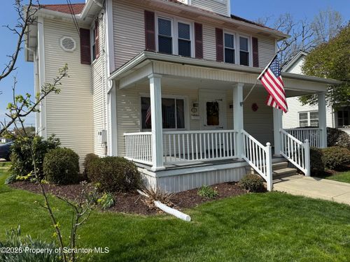 423 Keystone Ave, Peckville, PA, 18452-2241 | Card Image