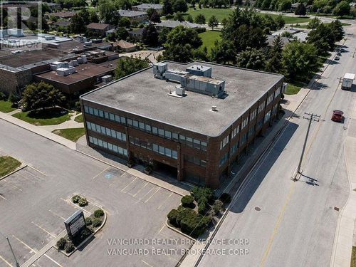 204-205-2227 S Millway, Mississauga, ON, L5L3R6 | Card Image