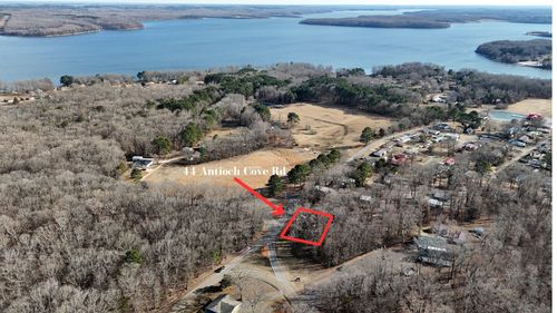 44 Antioch Cove Rd, Springville, TN, 38256-4601 | Card Image