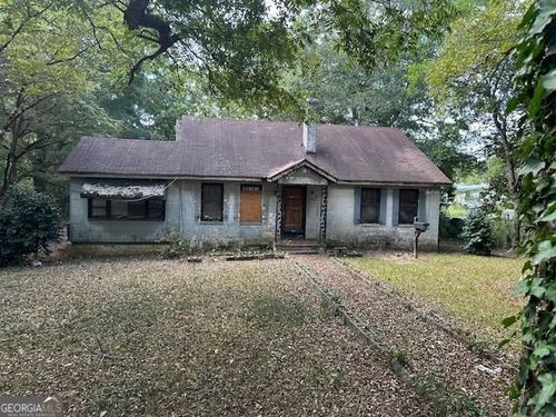 402 Atlanta St, Barnesville, GA, 30204-1208 | Card Image