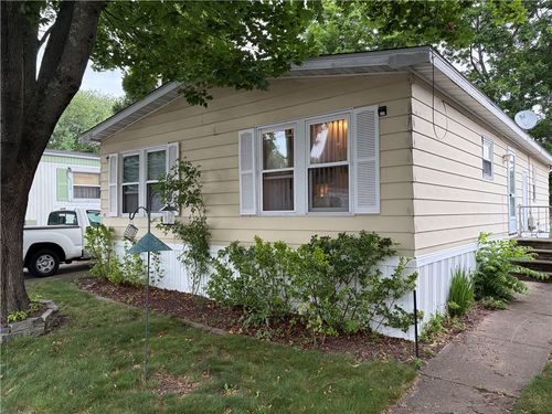 80 Cooper Ln, East Greenwich, RI, 02818-1594 | Card Image