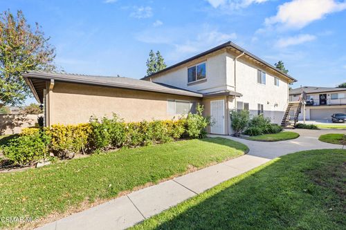 unit-2-2026 Calle La Sombra, Simi Valley, CA, 93063-3655 | Card Image