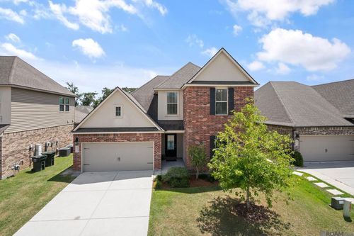 40157 Reese Ln, Prairieville, LA, 70769-6807 | Card Image
