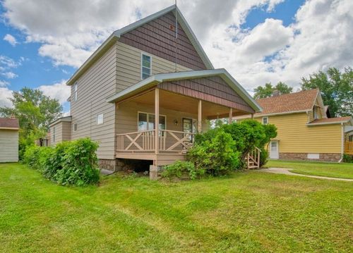 2018 4th Ave W, Hibbing, MN, 55746-1555 | Card Image