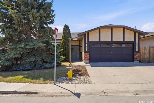 6547 Hird Cres, Regina, SK, S4X3Z6 | Card Image