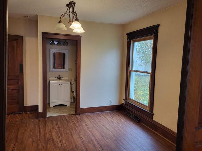 240 Maple St, House other with 5 bedrooms, 3 bathrooms and 2 parking in Paw Paw IL | Image 9