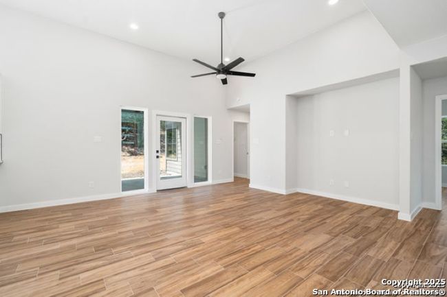 1381 Overbrook Ln, House other with 3 bedrooms, 2 bathrooms and null parking in Spring Branch TX | Image 16