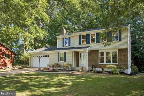 16017 Fairway Dr, DUMFRIES, VA, 22025-1619 | Card Image