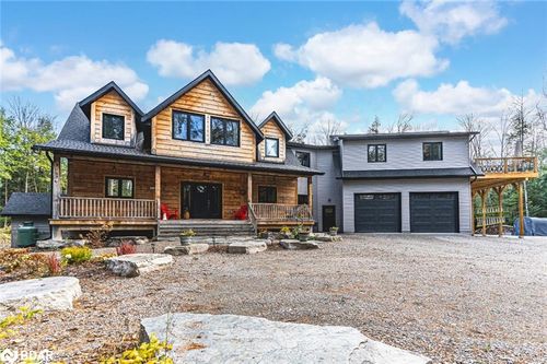 4057 Cambrian Rd, Washago, ON, L0K2B0 | Card Image