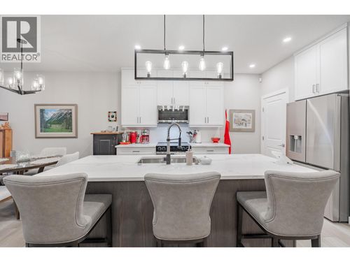 2-4820 Ridge Rd, Radium Hot Springs, BC, V0A1M0 | Card Image