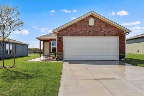 37805 W 208th Ter, Edgerton, KS, 66021-6509 | Card Image