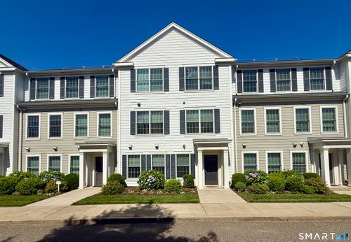 7-7 Birch Dr, Stamford, CT, 06902-4655 | Card Image