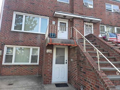 67 78th St, Middle Village, NY, 11379-2849 | Card Image