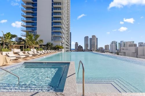 311r-1500 Rycroft St, Honolulu, HI, 96814 | Card Image