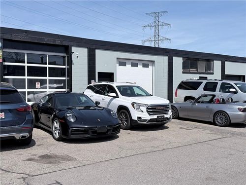 10-1254 Plains Road E, Burlington, ON, L7S1W6 | Card Image