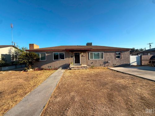 820 20th Ave, Delano, CA, 93215 | Card Image