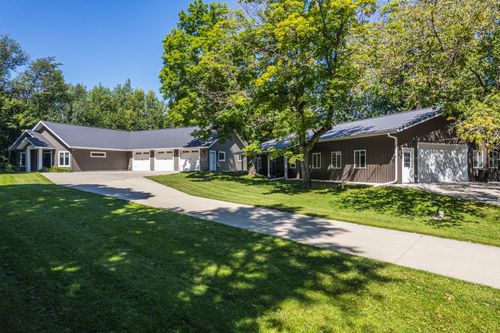 25379 Deerpath Loop, Pelican Rapids, MN, 56572-7508 | Card Image