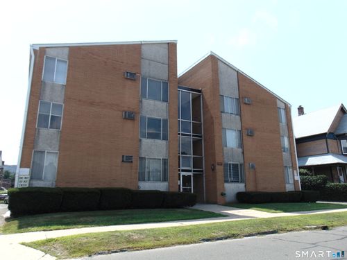 87 Meadow St, Bristol, CT, 06010-5701 | Card Image