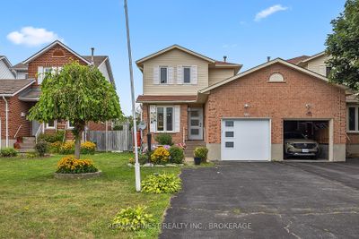 588 Whistler Terr, Home with 3 bedrooms, 3 bathrooms and 6 parking in Kingston ON | Image 2