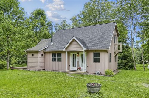 1854 Ellis Hollow Rd, Ithaca, NY, 14850-9631 | Card Image