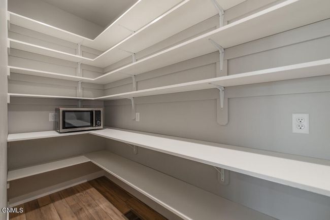 2020 Prairie Hawk Dr, Townhouse with 3 bedrooms, 2 bathrooms and null parking in Bismarck ND | Image 13