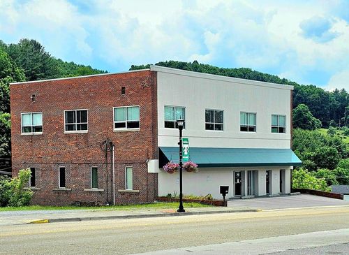 329 Main Street, Tazewell, VA, 24651 | Card Image