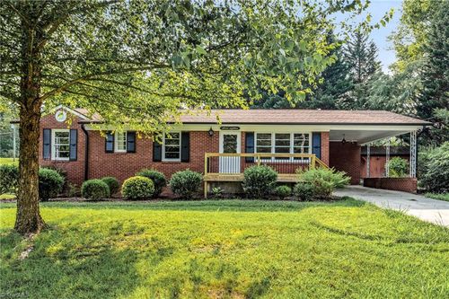 1118 Timberlane, Asheboro, NC, 27205-7147 | Card Image