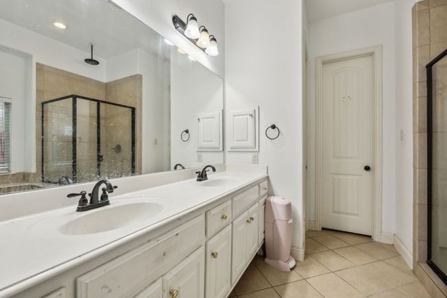 5005 Dominion Blvd, House other with 4 bedrooms, 3 bathrooms and null parking in Irving TX | Image 17