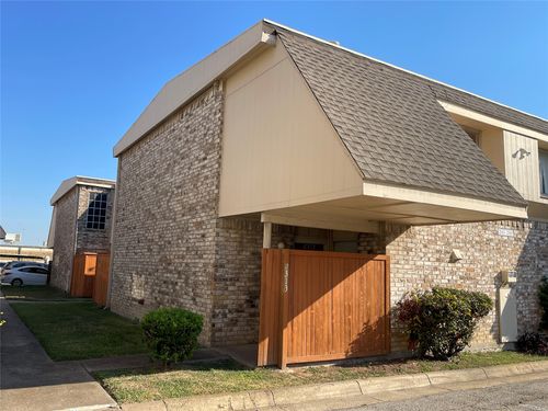 2313 Trellis Pl, Richardson, TX, 75081-4742 | Card Image